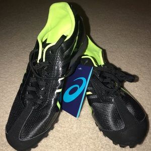 ASICS brand new spikes, women’s size 7.5
